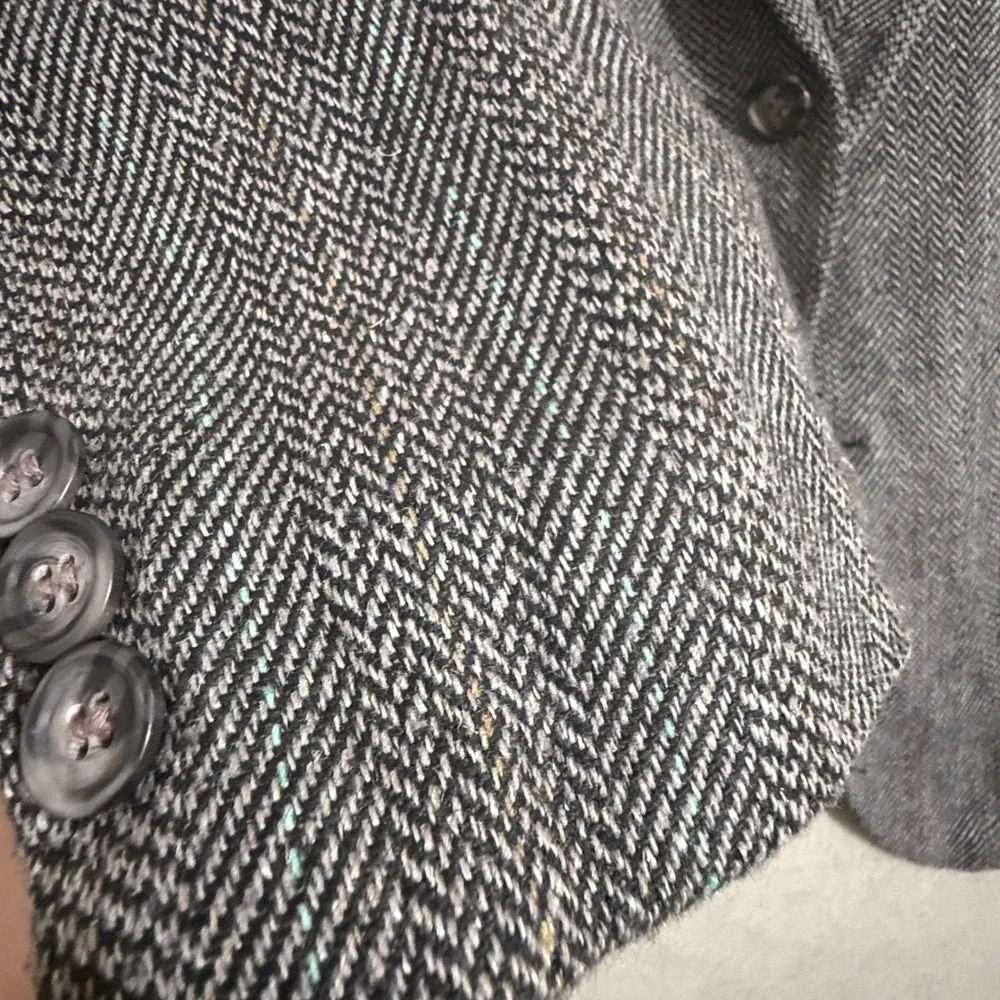 Jordache Mens 44R Grey Herringbone Silk Wool Blend Vintage Blazer Sport Coat 90s
